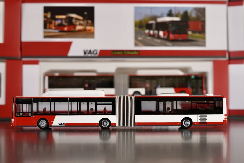 VAG Nürnberg MAN A23 CNG, Linie 44 "Zerzabelshof Ost", Sondermodell